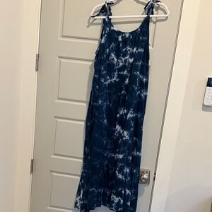 Blue Tie-Dye Maxi Dress